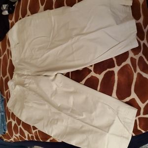 CJ Banks khaki Capri pants